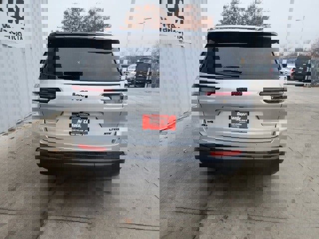 New 2025 Jeep Grand Cherokee L Limited image 25