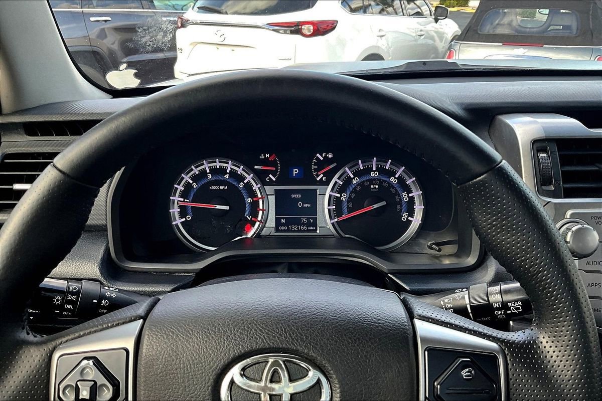 Used 2016 Toyota 4Runner SR5 image 13