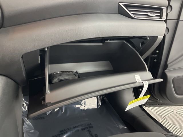 New 2025 Nissan Sentra SR w/ Midnight Edition image 35