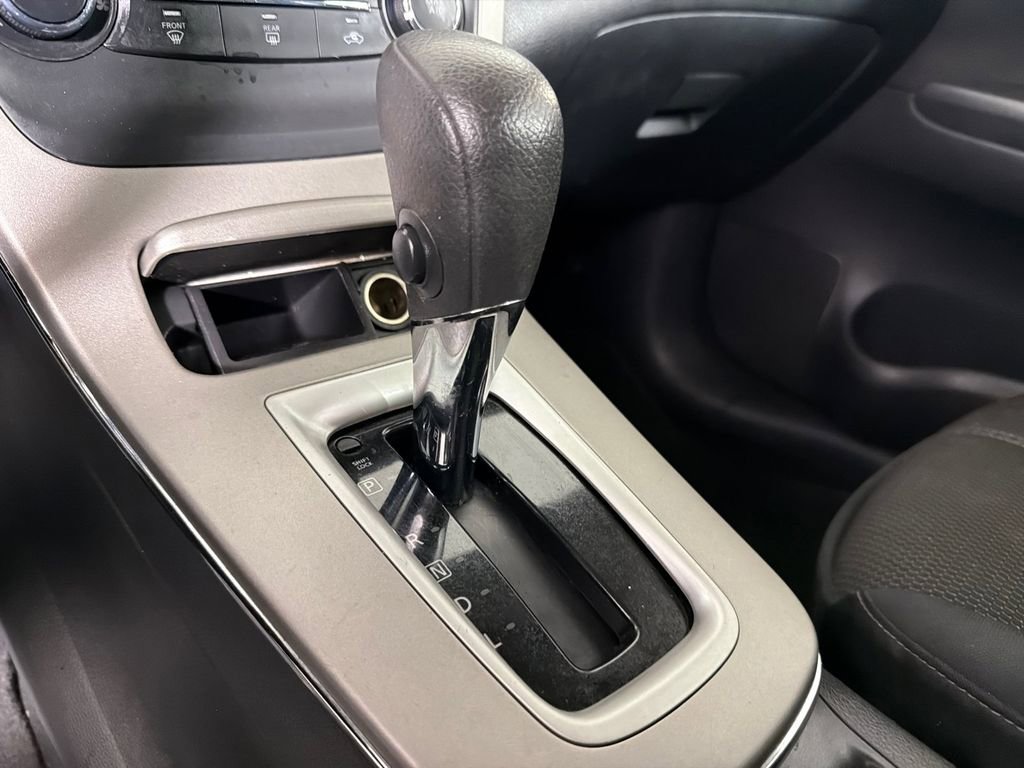 Used 2015 Nissan Sentra S image 29
