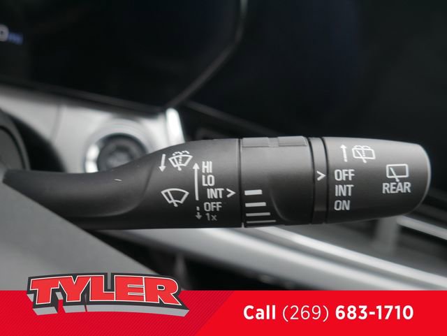 New 2026 Chevrolet Trax LT w/ Driver Confidence Package FWD image 25