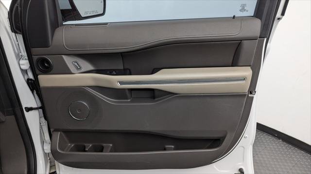 Used 2019 Ford Expedition Max XLT w/ Equipment Group 201A RWD image 22