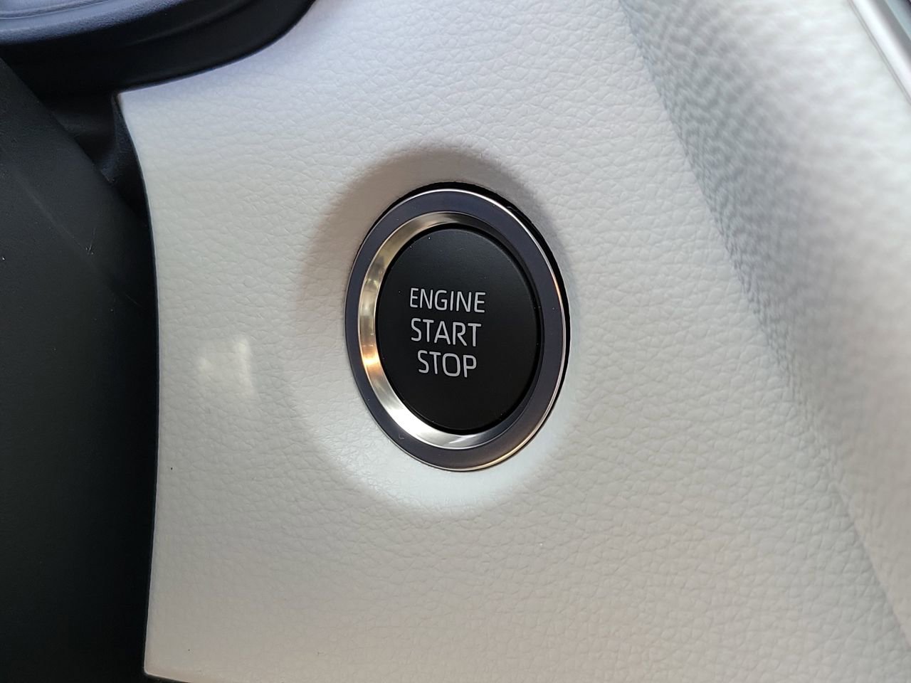 New 2026 Toyota Corolla SE image 28