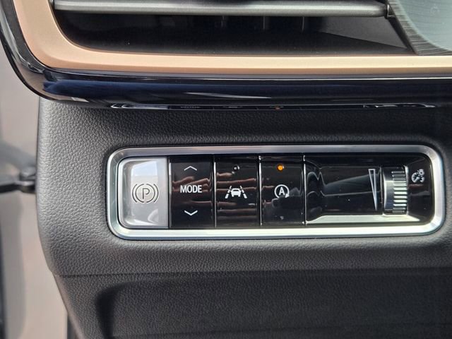 Used 2025 Buick Envision Sport Touring AWD/4WD image 30