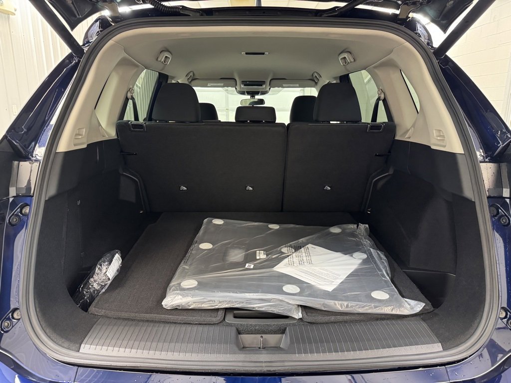 New 2026 Nissan Rogue SV image 22