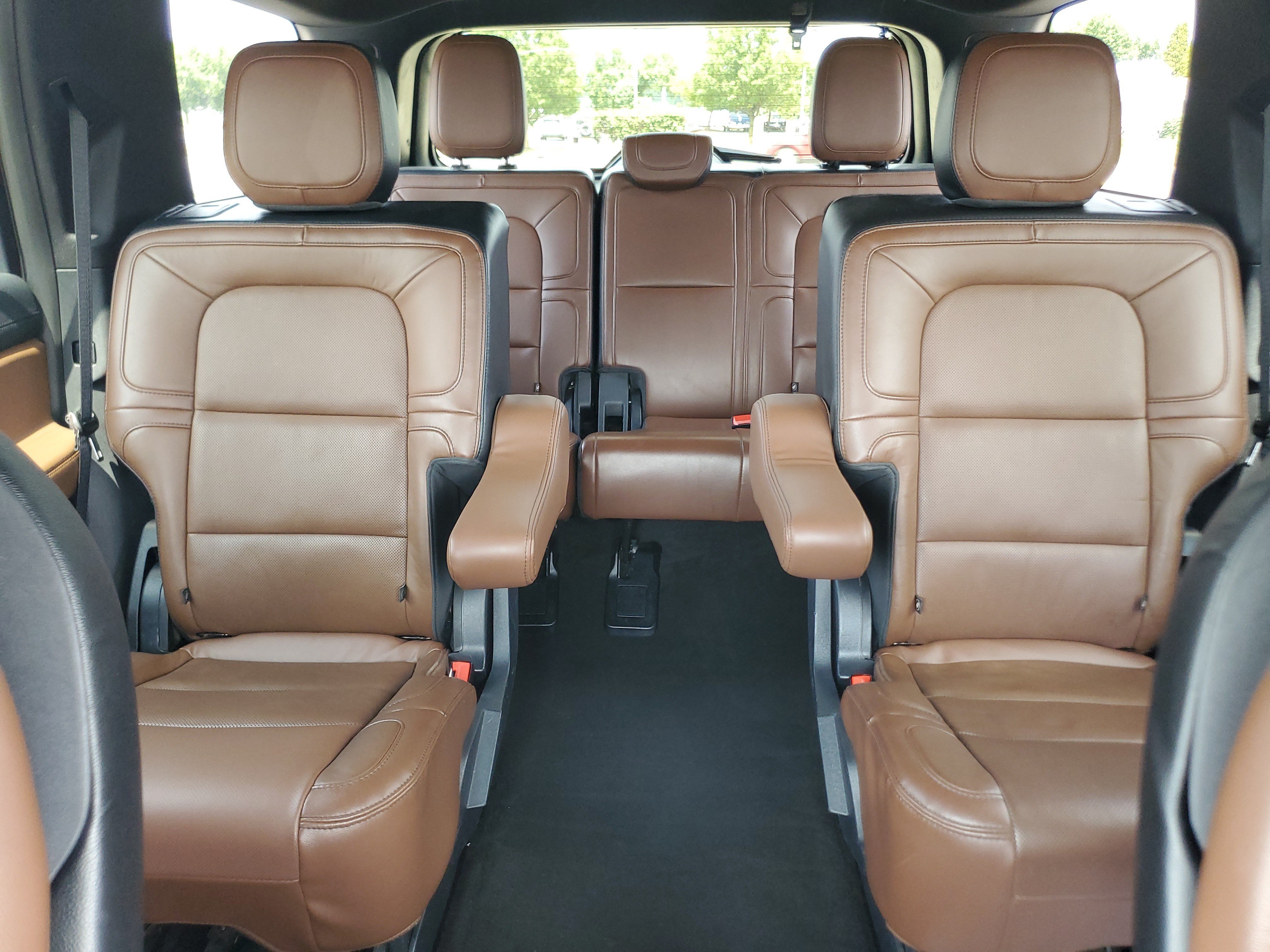 Used 2024 Lincoln Navigator Reserve AWD/4WD image 19