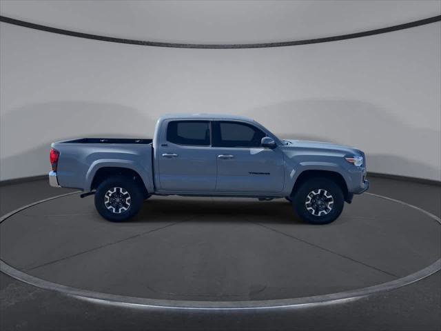 Certified 2019 Toyota Tacoma SR5 AWD/4WD image 9