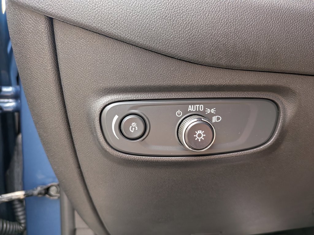 Used 2024 Chevrolet Equinox LS w/ LPO, Floor Liner Package AWD/4WD image 25