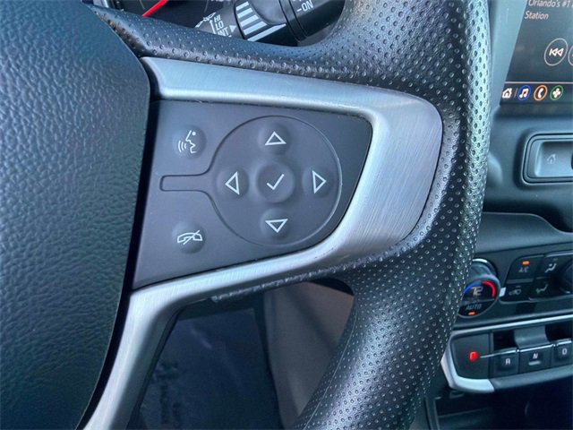Used 2023 GMC Terrain SLE w/ Driver Convenience Package image 27