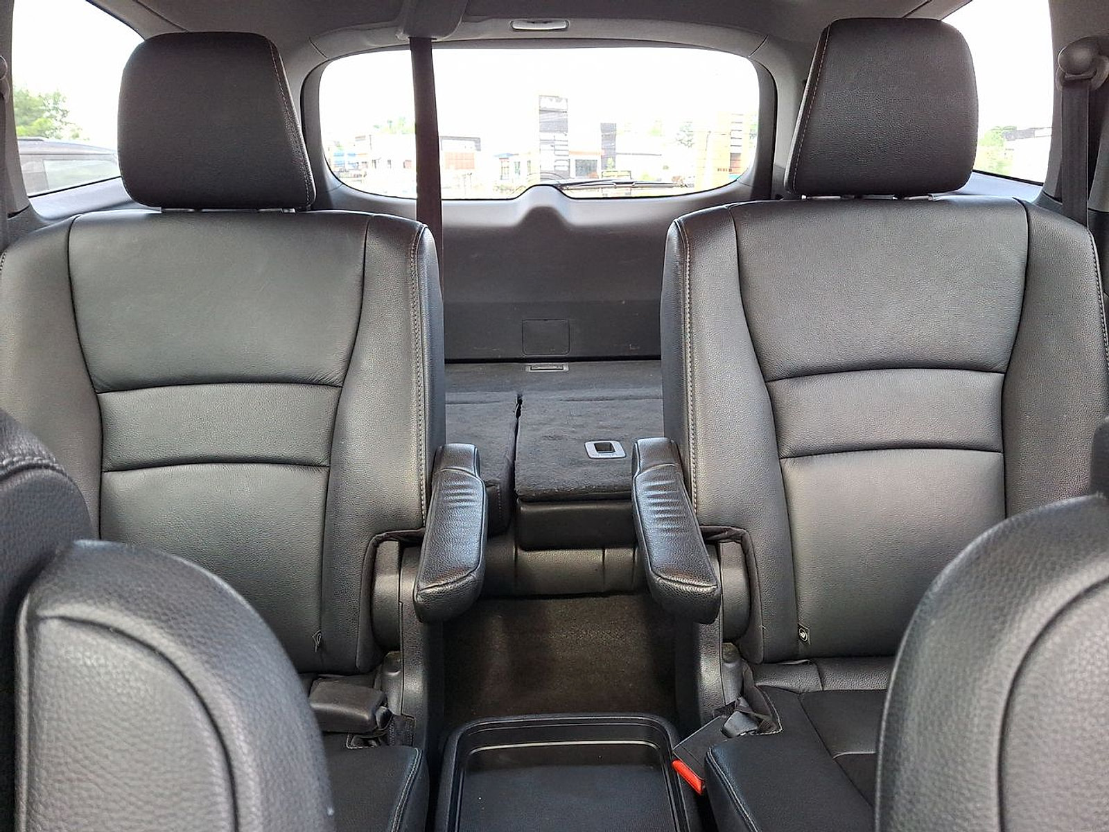 Used 2020 Honda Pilot Touring image 13