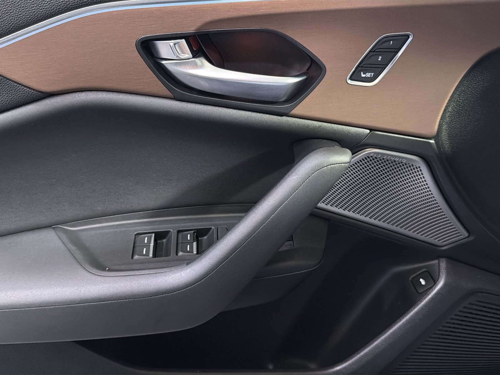 Used 2021 Acura TLX w/ Technology Package FWD image 31