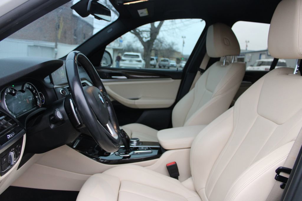 Used 2018 BMW X3 xDrive30i image 17