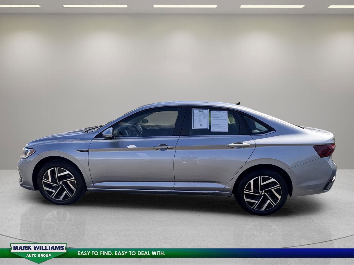 Used 2024 Volkswagen Jetta SEL FWD image 6
