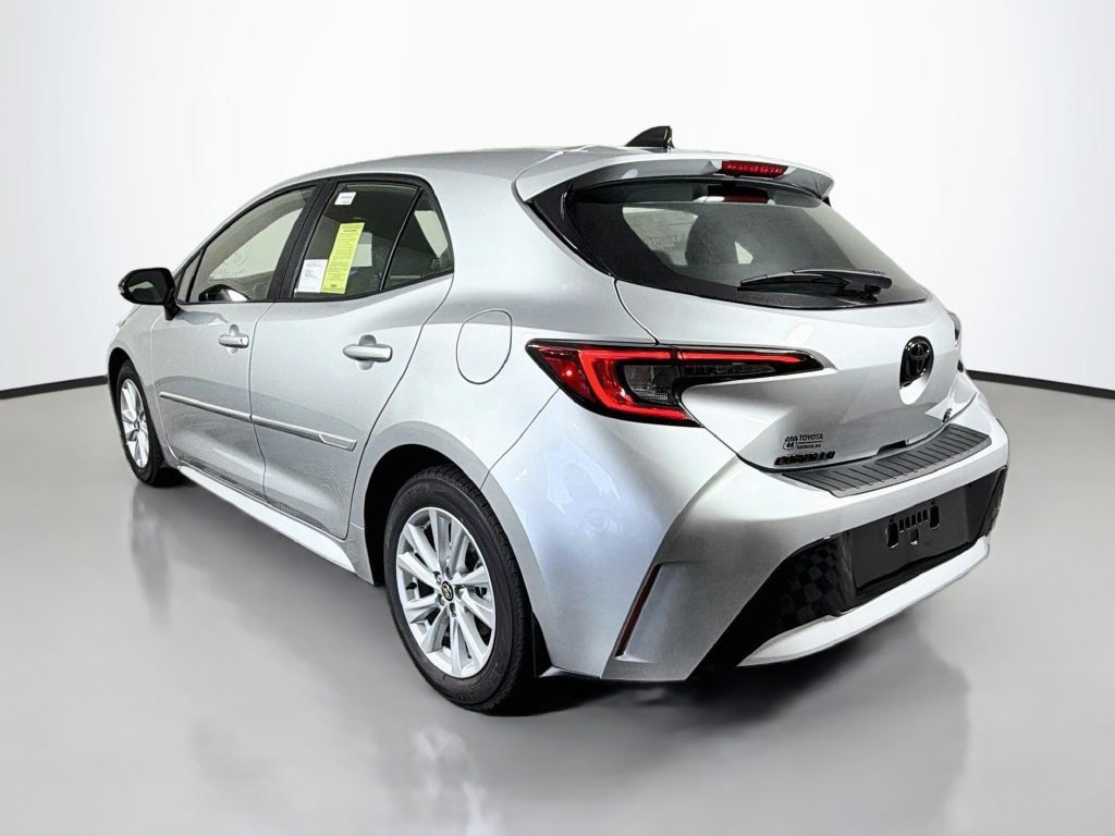 New 2027 Toyota Corolla SE FWD image 6