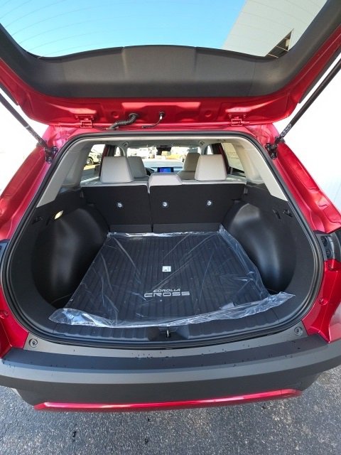 New 2026 Toyota Corolla Cross LE image 9