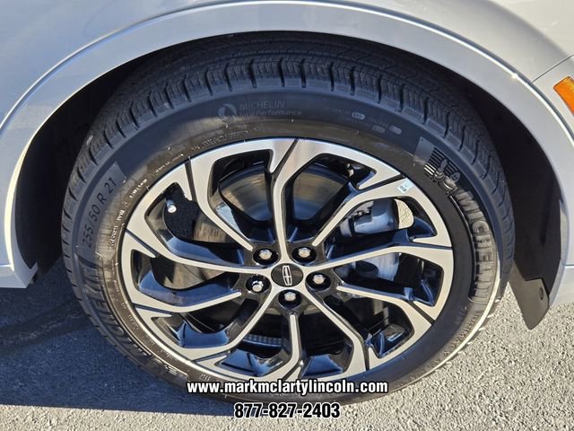 New 2026 Lincoln Nautilus Reserve image 13