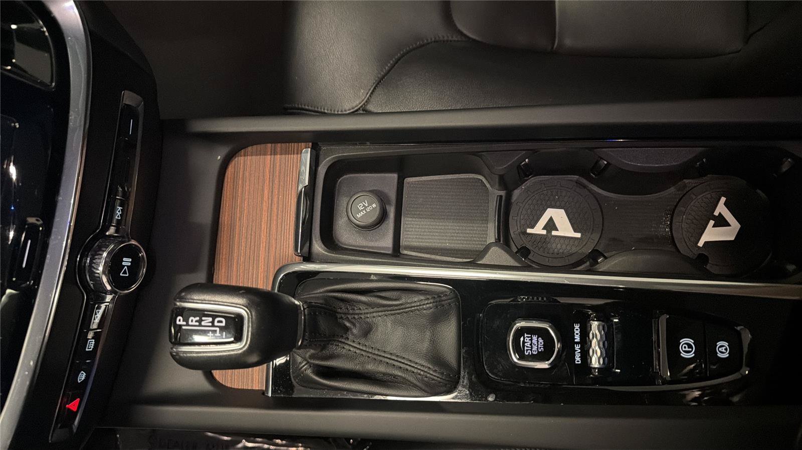Used 2019 Volvo S60 T5 Momentum w/ Multimedia Package FWD image 19