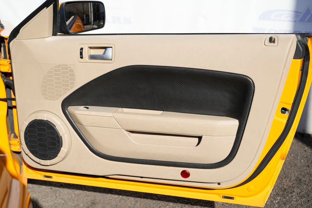 Used 2008 Ford Mustang GT image 23