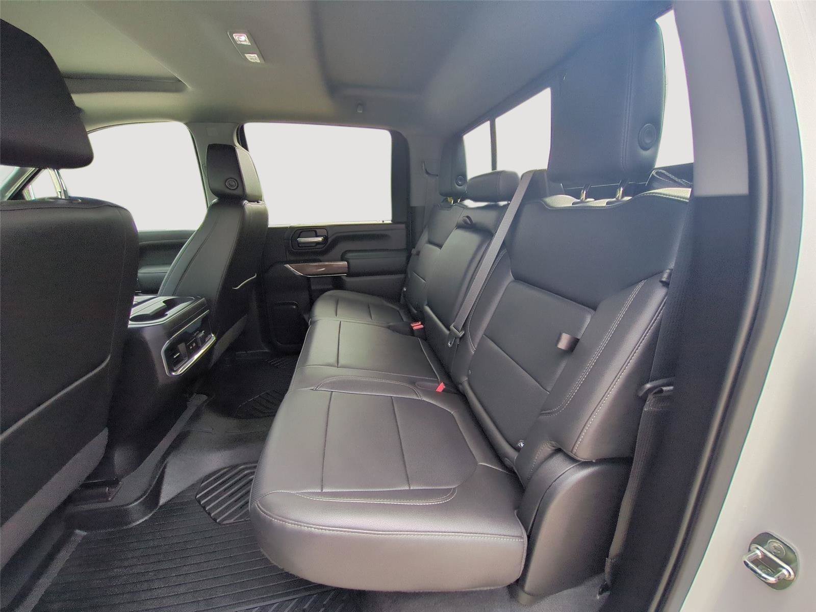 Used 2022 Chevrolet Silverado 2500 LTZ AWD/4WD image 29
