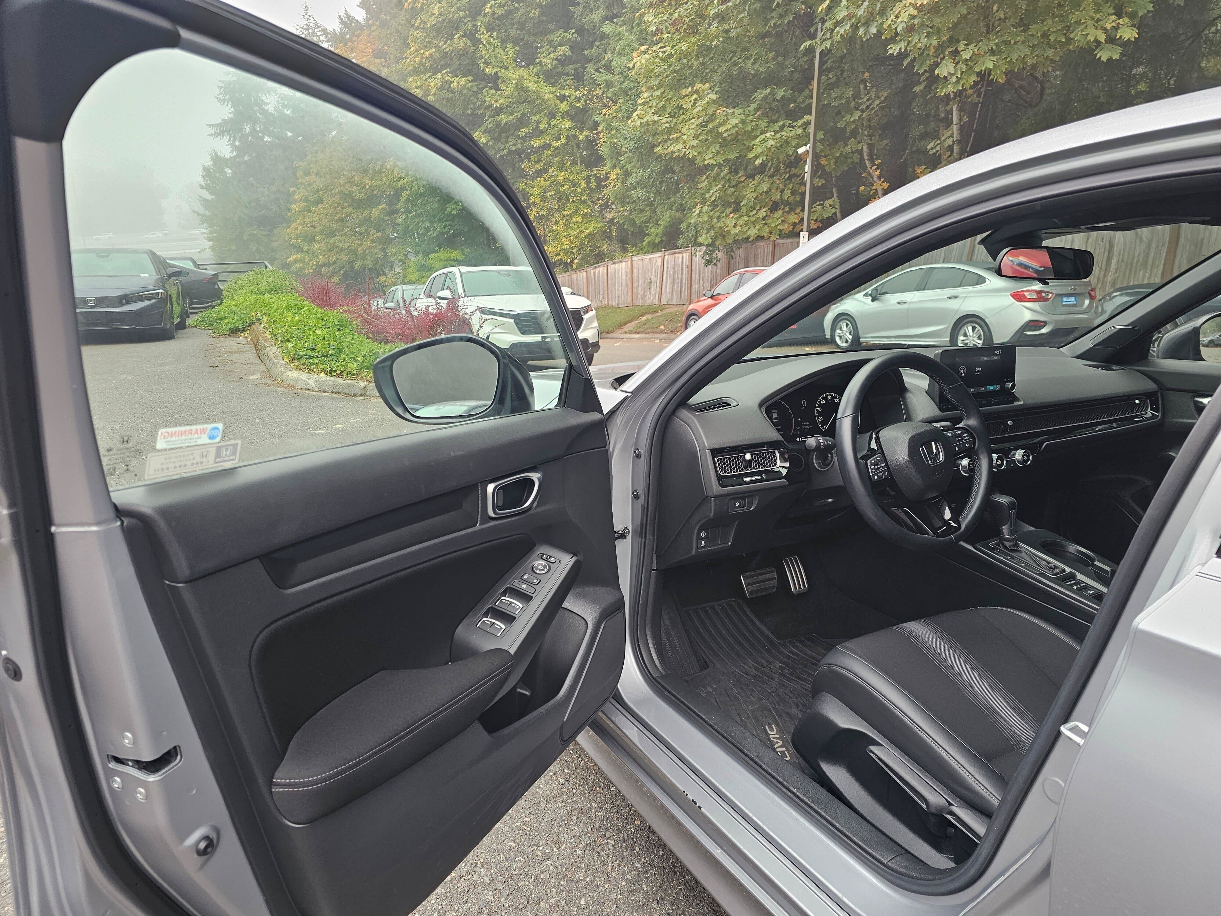 Used 2022 Honda Civic Sport image 23