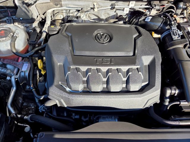 Used 2022 Volkswagen Tiguan SE R-Line FWD image 23