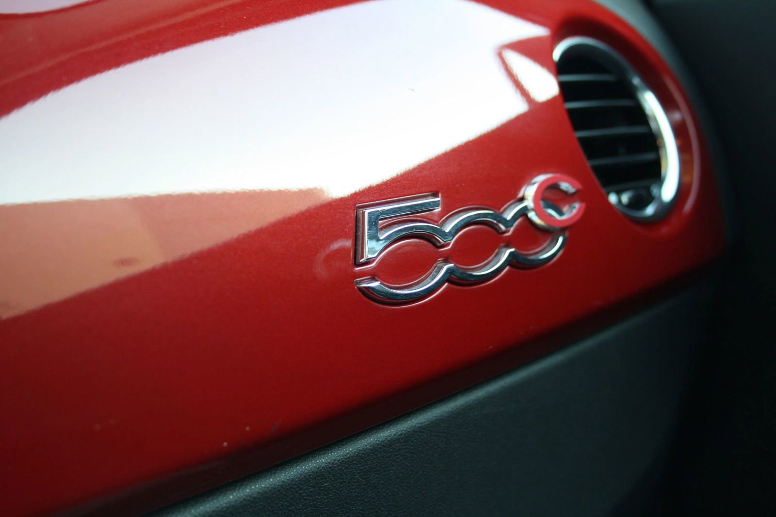 Used 2014 FIAT 500 Pop image 17