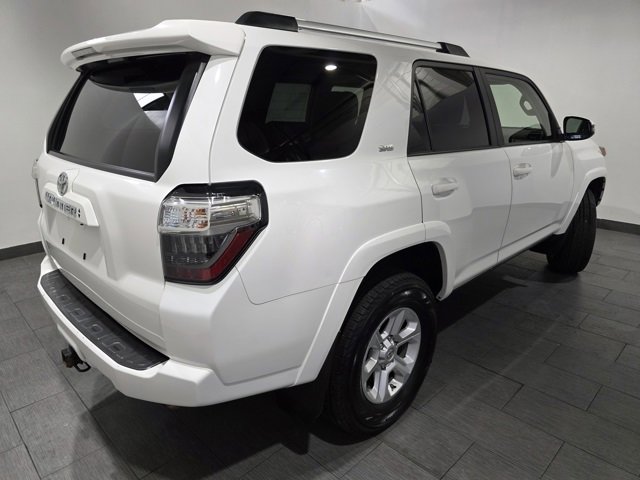 Used 2020 Toyota 4Runner SR5 Premium image 5