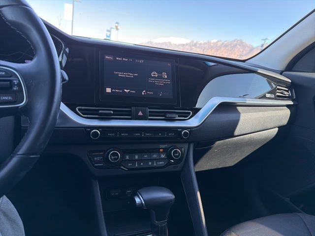 Used 2021 Kia Niro EX FWD image 17