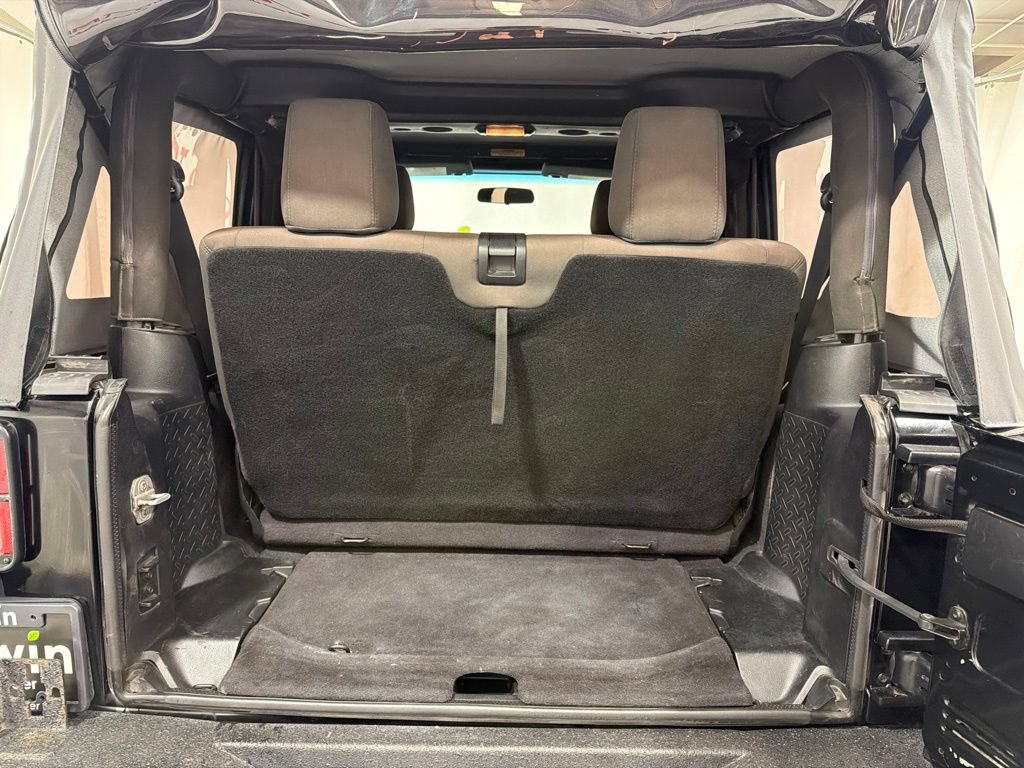 Used 2012 Jeep Wrangler Sport AWD/4WD image 15