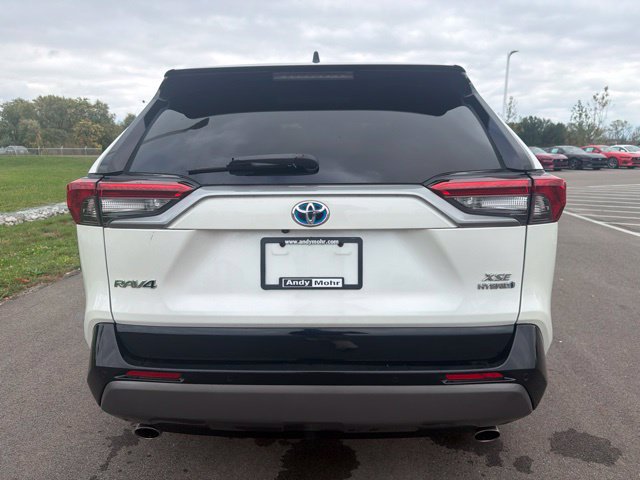 Used 2021 Toyota RAV4 XSE AWD/4WD image 9