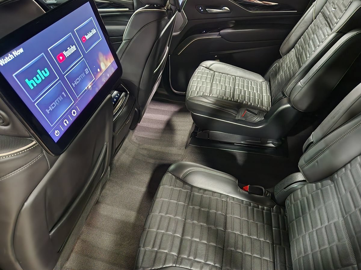 Used 2023 Cadillac Escalade V AWD/4WD image 56