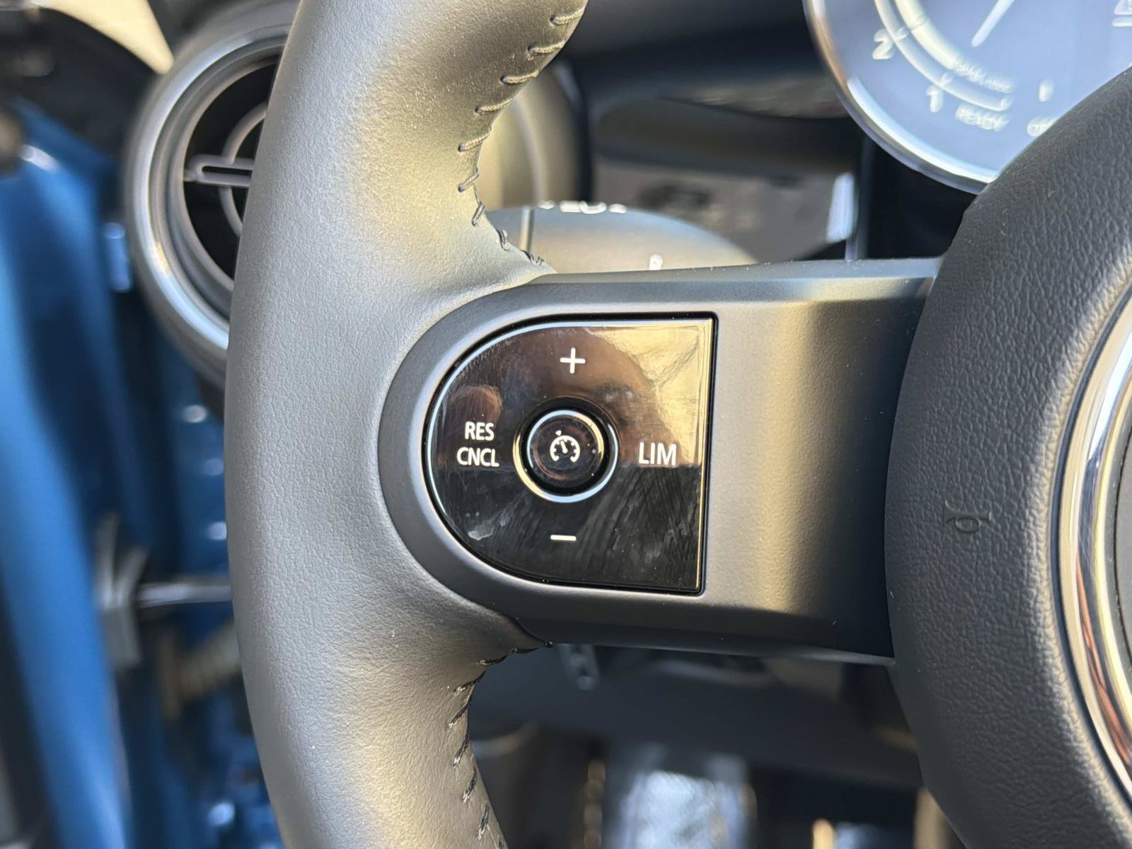 Used 2024 MINI Cooper Convertible FWD image 23