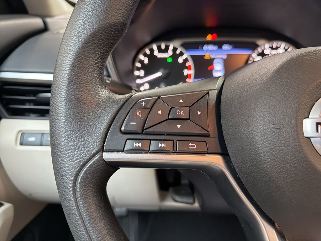 Used 2021 Nissan Altima 2.5 SV FWD image 17