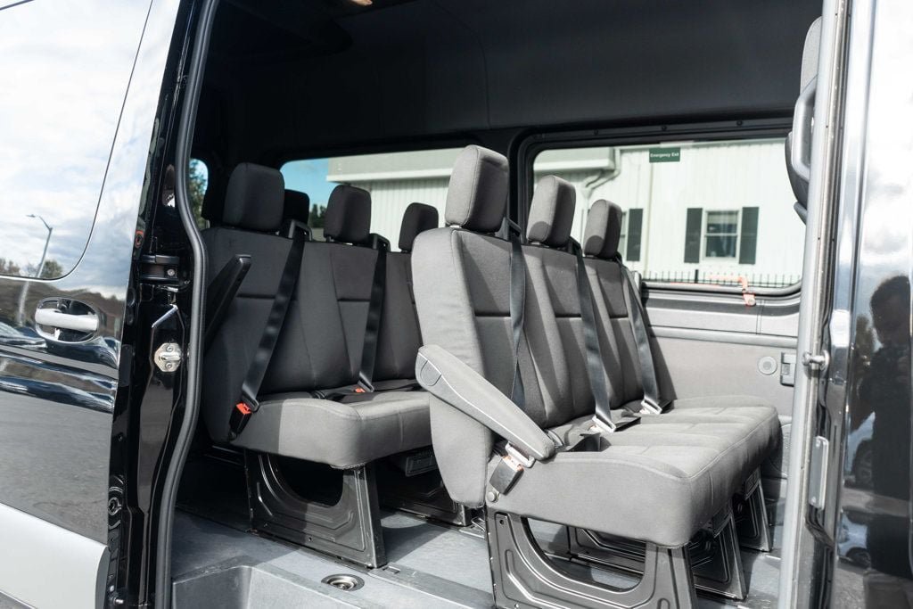 Used 2024 Mercedes-Benz Sprinter 2500 image 10
