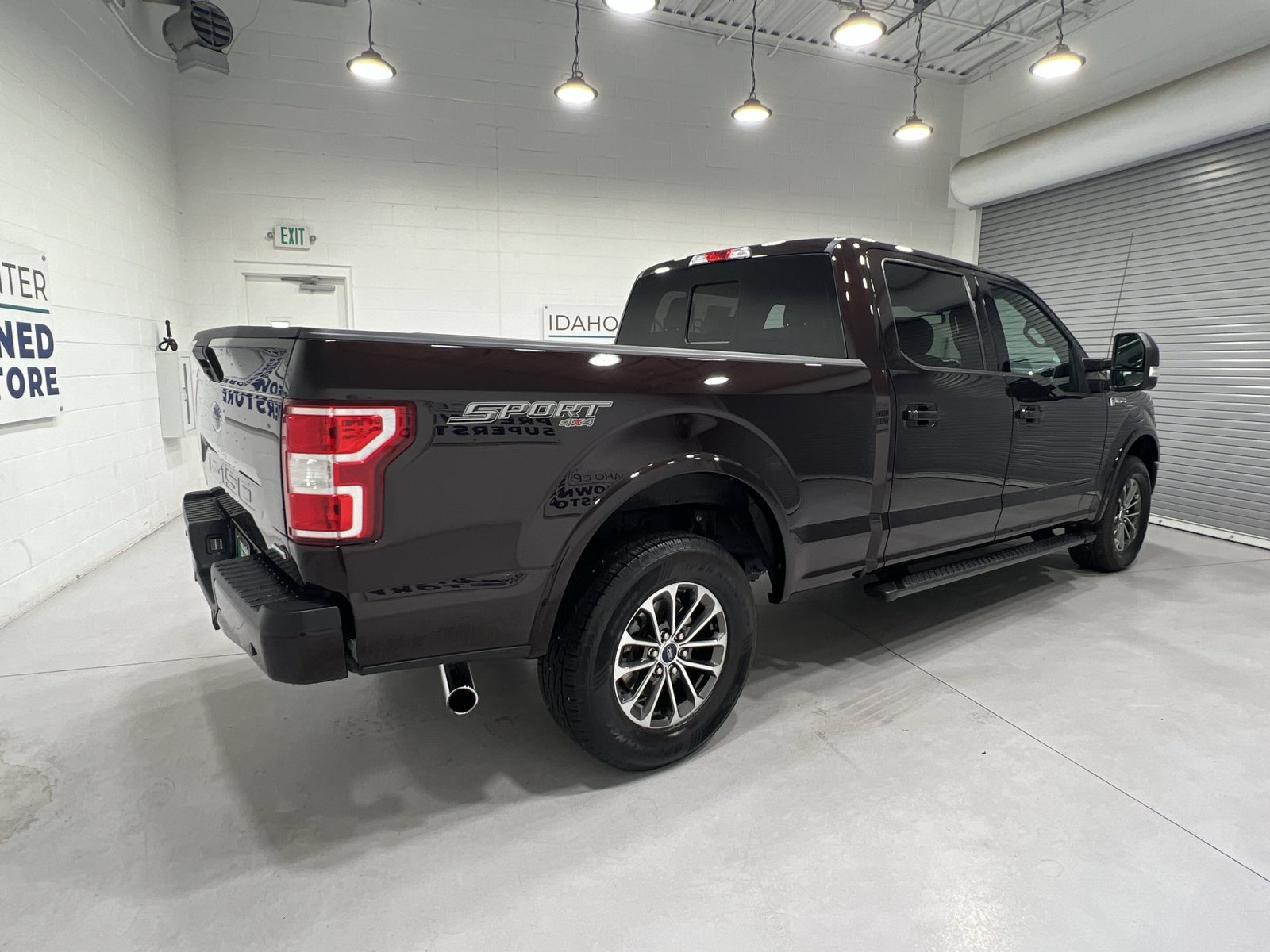Used 2019 Ford F150 XLT w/ Equipment Group 302A Luxury AWD/4WD image 8
