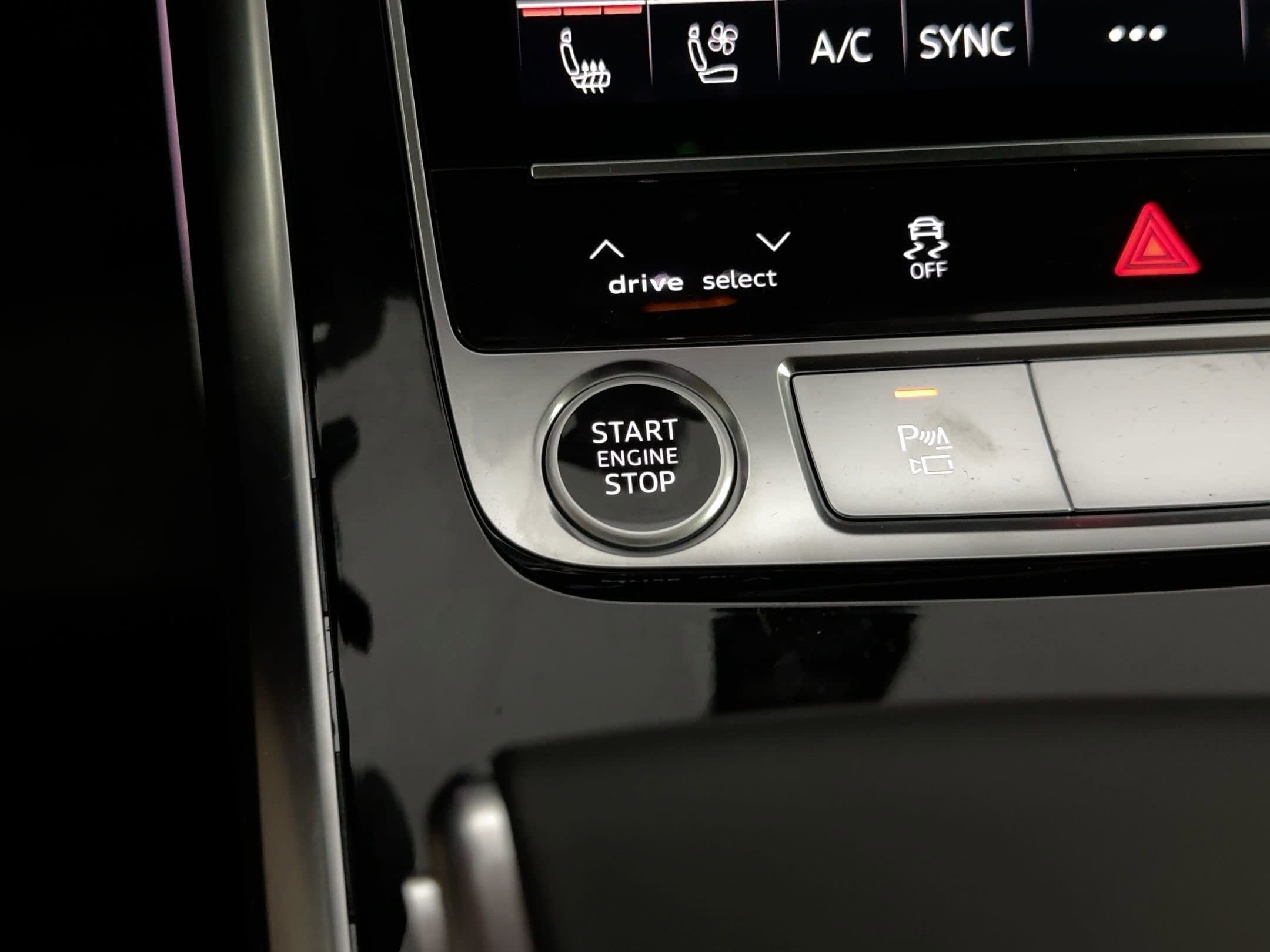 New 2026 Audi Q7 3.0T Premium Plus AWD/4WD image 19