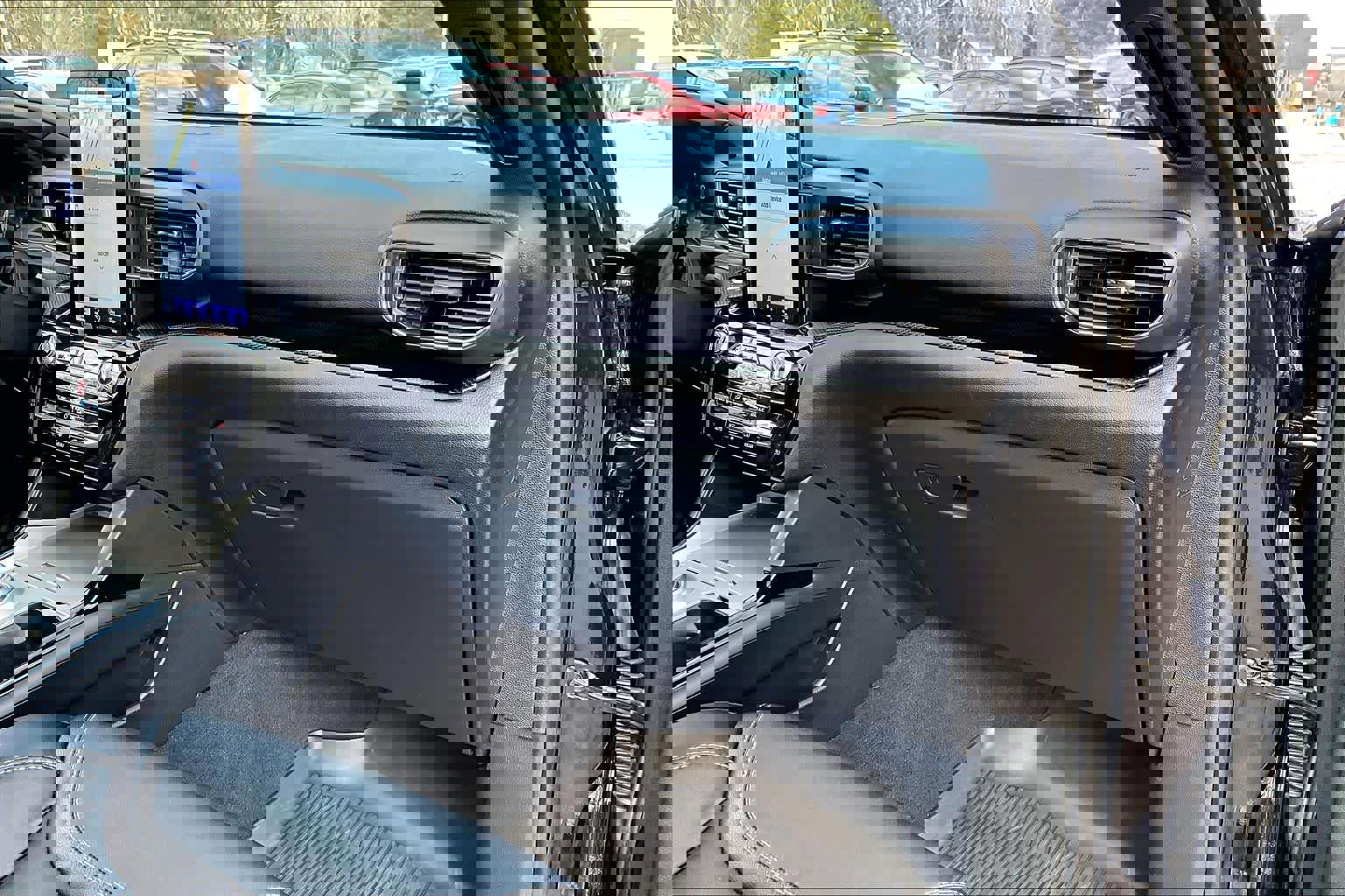 Used 2023 Ford Explorer ST w/ Equipment Group 401A image 19