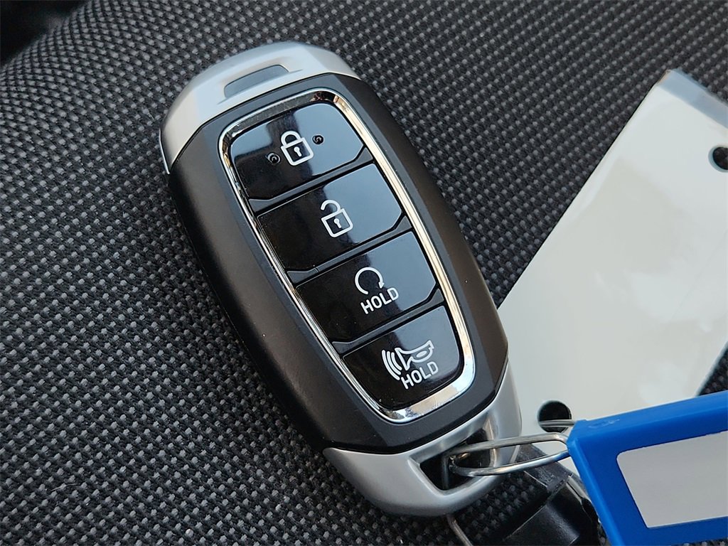 Certified 2022 Hyundai Venue Limited image 33