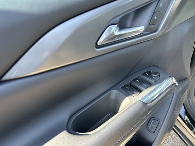 New 2026 Chevrolet Traverse LT image 21