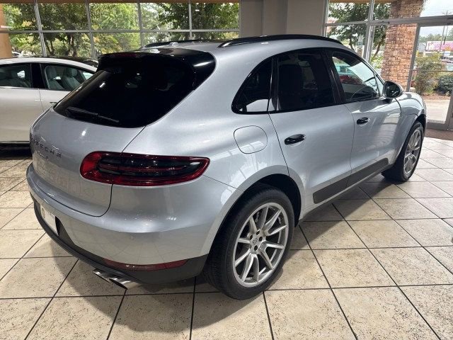 Used 2018 Porsche Macan S w/ Premium Package Plus image 4
