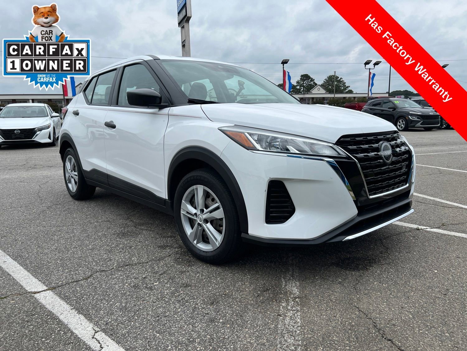 Used 2022 Nissan Kicks S FWD image 7