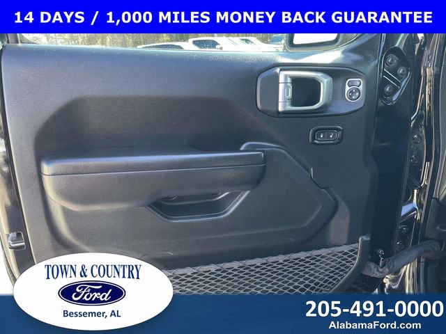 Used 2021 Jeep Wrangler Willys image 14