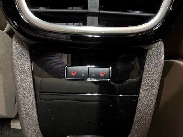 Used 2023 Lincoln Nautilus Reserve w/ Equipment Group 201A image 21