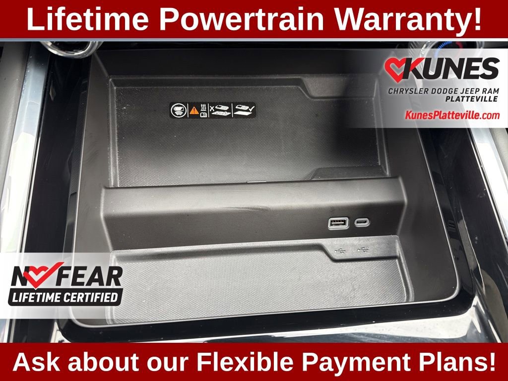 Used 2025 Chevrolet Tahoe LT w/ Comfort Package image 24