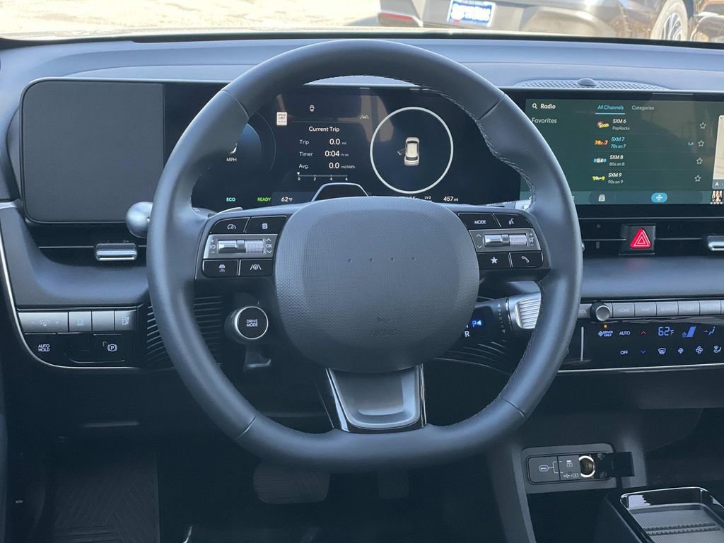 Certified 2025 Hyundai Ioniq 5 SE image 7