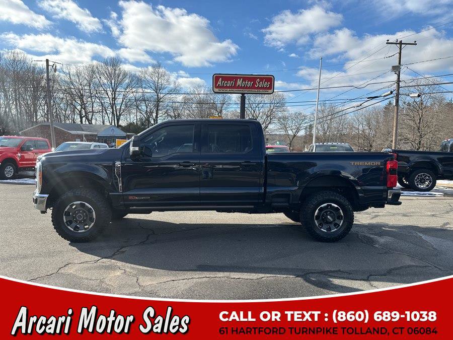 Used 2023 Ford F250 Lariat image 2