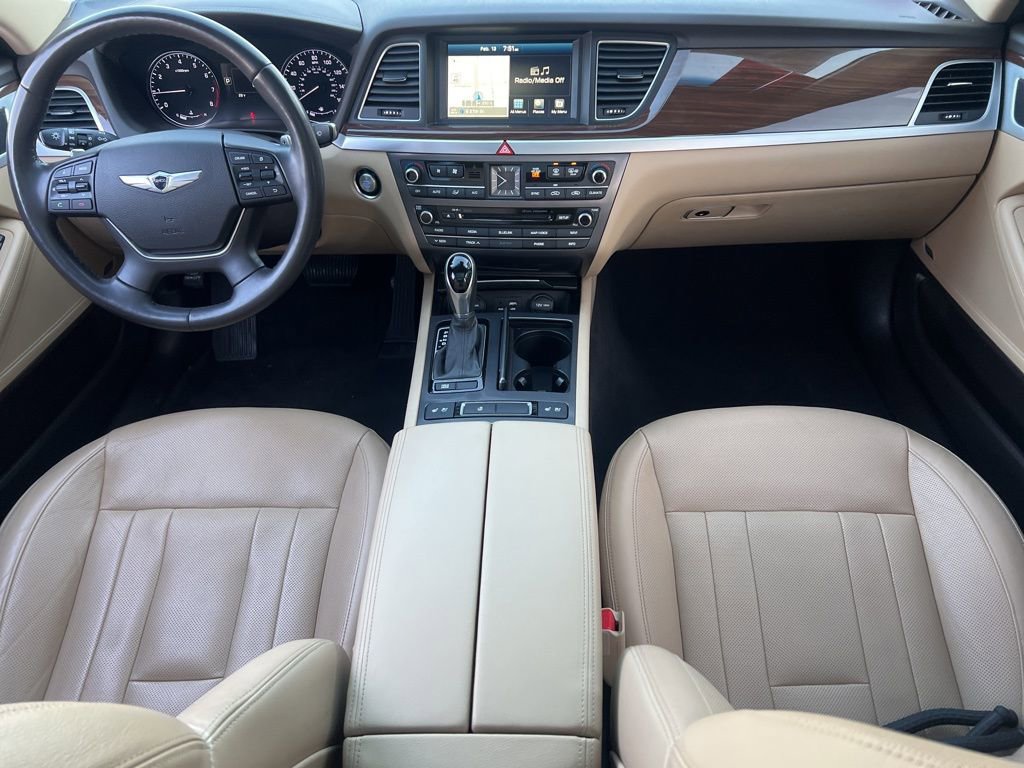 Used 2016 Hyundai Genesis 3.8 w/ Option Group 02 image 13