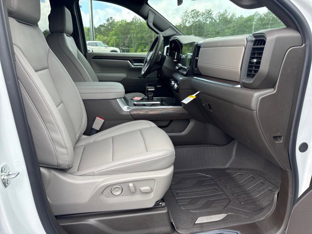 New 2026 GMC Sierra 1500 SLT image 10