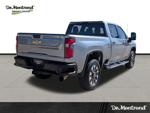 Used 2024 Chevrolet Silverado 2500 Custom w/ Custom Value Package image 5