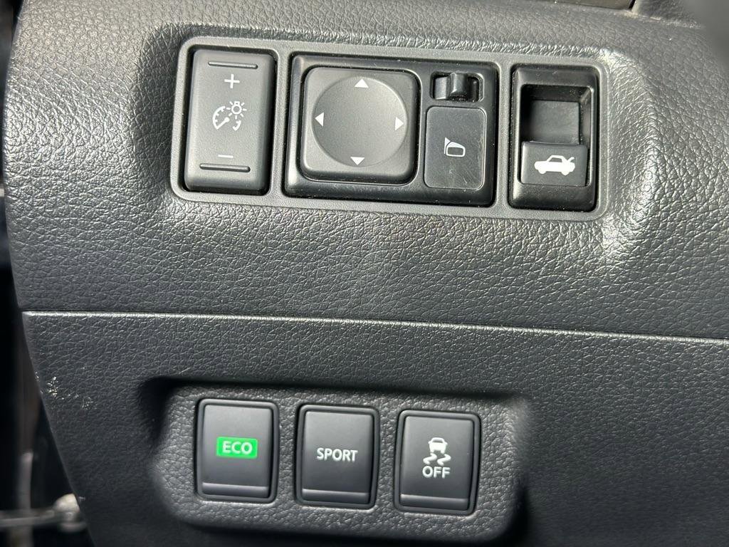 Used 2015 Nissan Sentra SV image 19